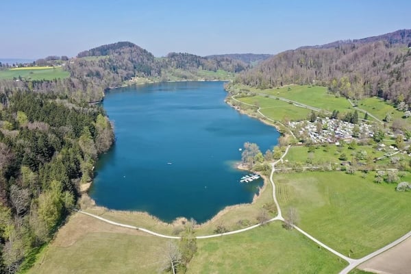 Luftbild vom Camping Türlersee. Das ist ein ganz besonderer Ort.