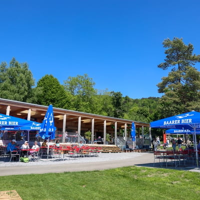 strahlendes Wetter im Restaurant am Türlersee