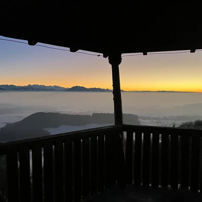 Der Aussichtsturm Albis-Hochwacht bietet eine fantastische Rundumsicht
