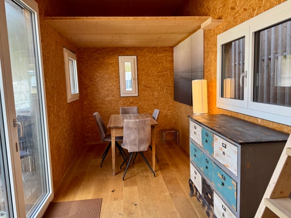 Tiny Haus 410 Esstisch