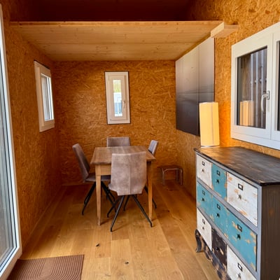 Tiny Haus 410 Esstisch