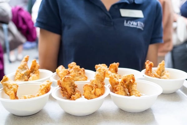 Almost all guests enjoy Fischknusperli as an appetizer, and it's filling enough for a more substantial Aperitif..