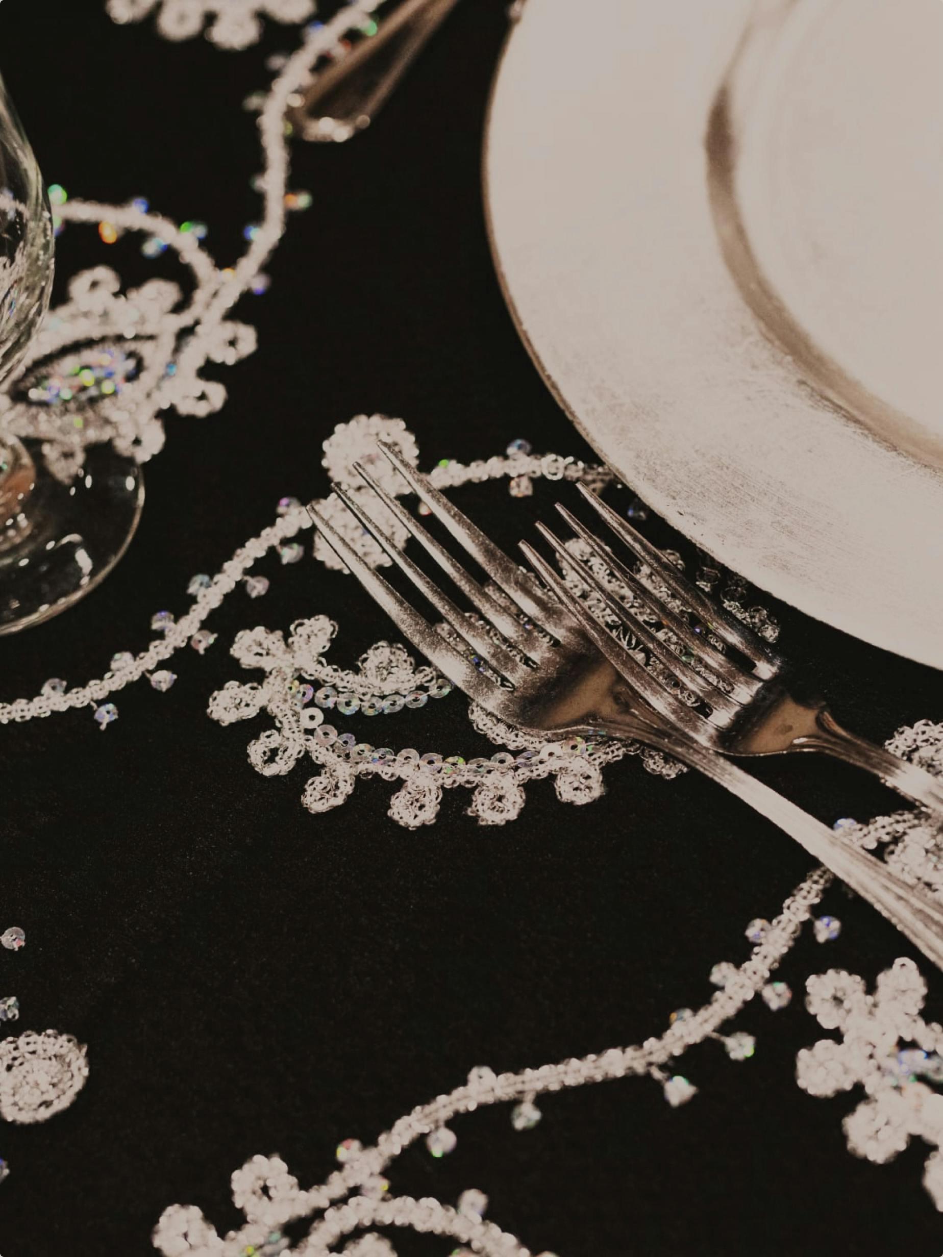 Pacific Room with patterned carpet, columns, and coastal decor.