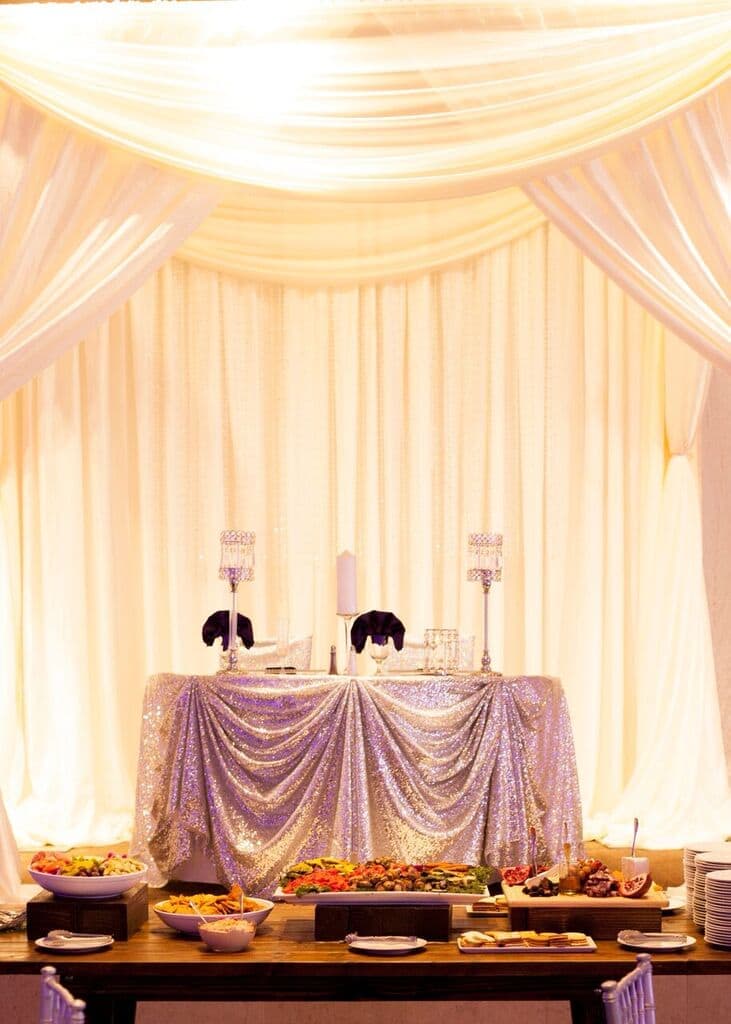 Sweetheart table