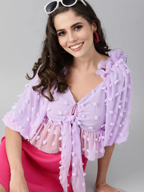 Kassually Lavender Self Design Sweetheart Neck Empire Front Knot Crop Top