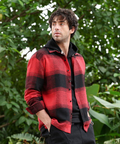 Mens Rose Red:Midnight Black Vignette-Checkered Oversized Shirt
