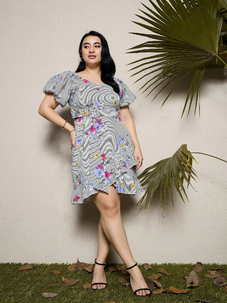 Floral Print V-Neck Short Puff Sleeves Ruffled Fit & Flare Dress