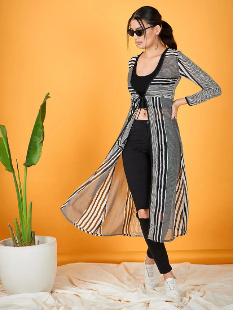 Women Black & White Printed Longline Tie-Up Shrug
