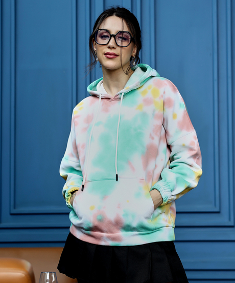 Comfy Hoodie Travel Look