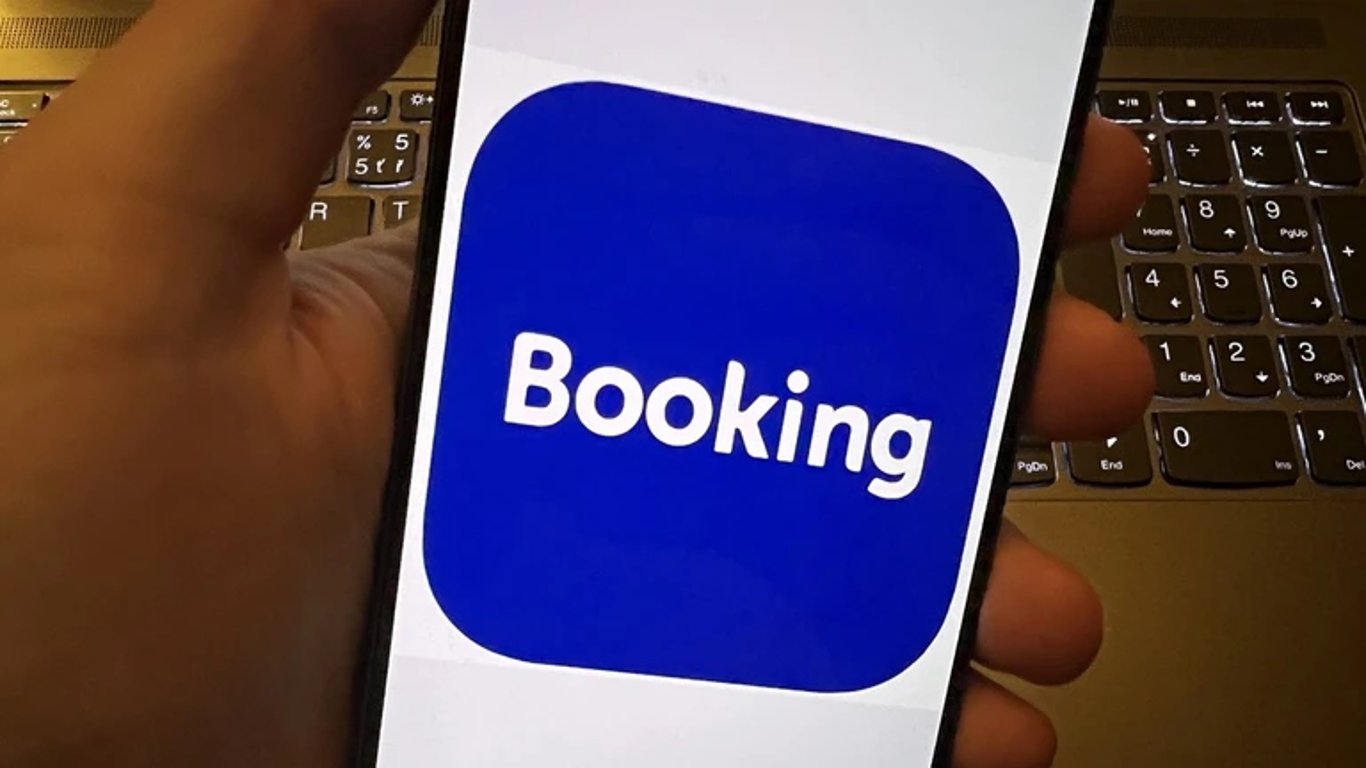 Koupit si hotel přes Booking.com je riziko. Mohou vám přes něj totiž vykrást bankovní účet