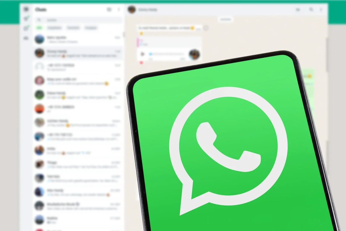 WhatsApp, jak ho znáte, končí. Sedm dramatických úprav, které zaskočí i ty nejzkušenější uživatele.