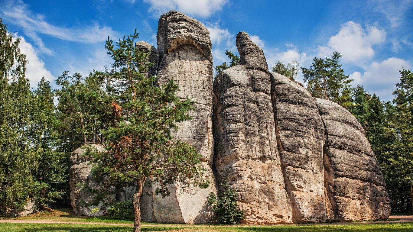 Turisté sem jezdí z druhého konce světa. Češi o tomhle kousku ráje skoro neví