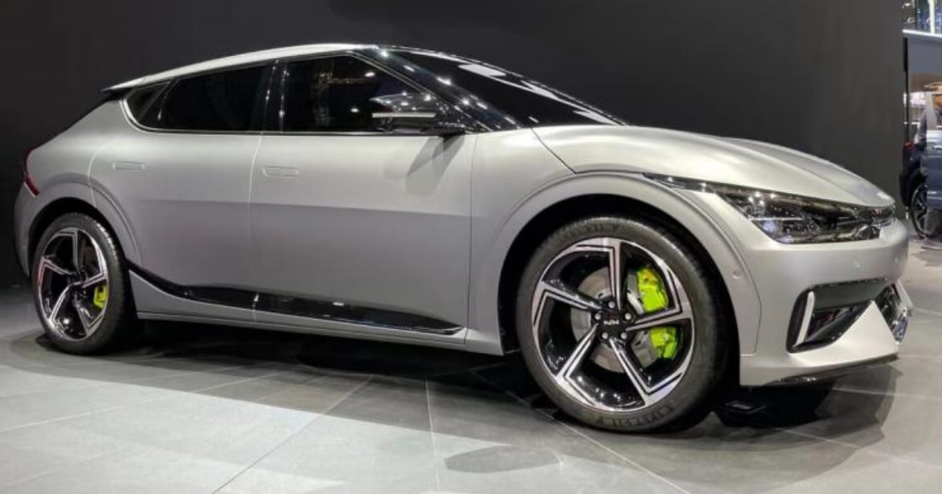 Krásnější auto Češi neznají: Nová Kia přepsala zákon krásy, Škodě utekla o 10 let. Tento nový národní poklad chce každý