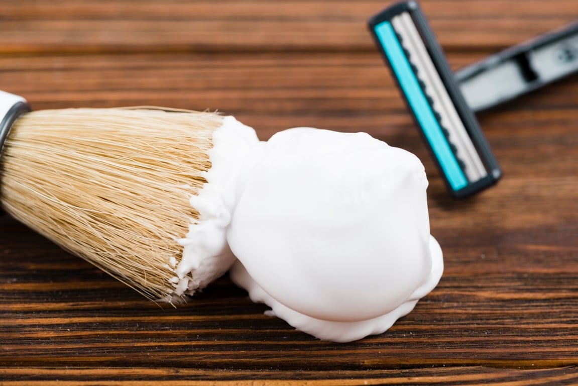 Pěna na holení na vrzající dveře