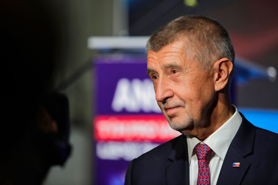 Babišově vládě můžou pomoct stamiliardy od spojence z ČNB. Experti popisují možnosti