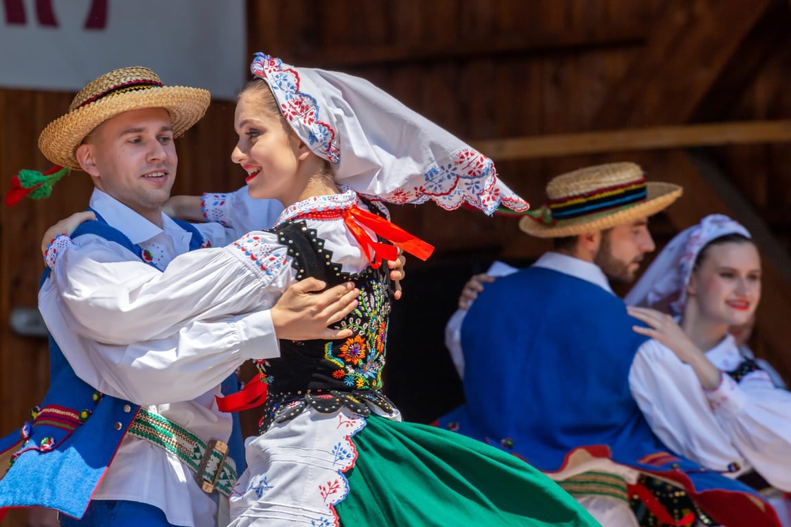 Polské tance jsou tradiční součástí všech festivalů, které v zemi probíhají.