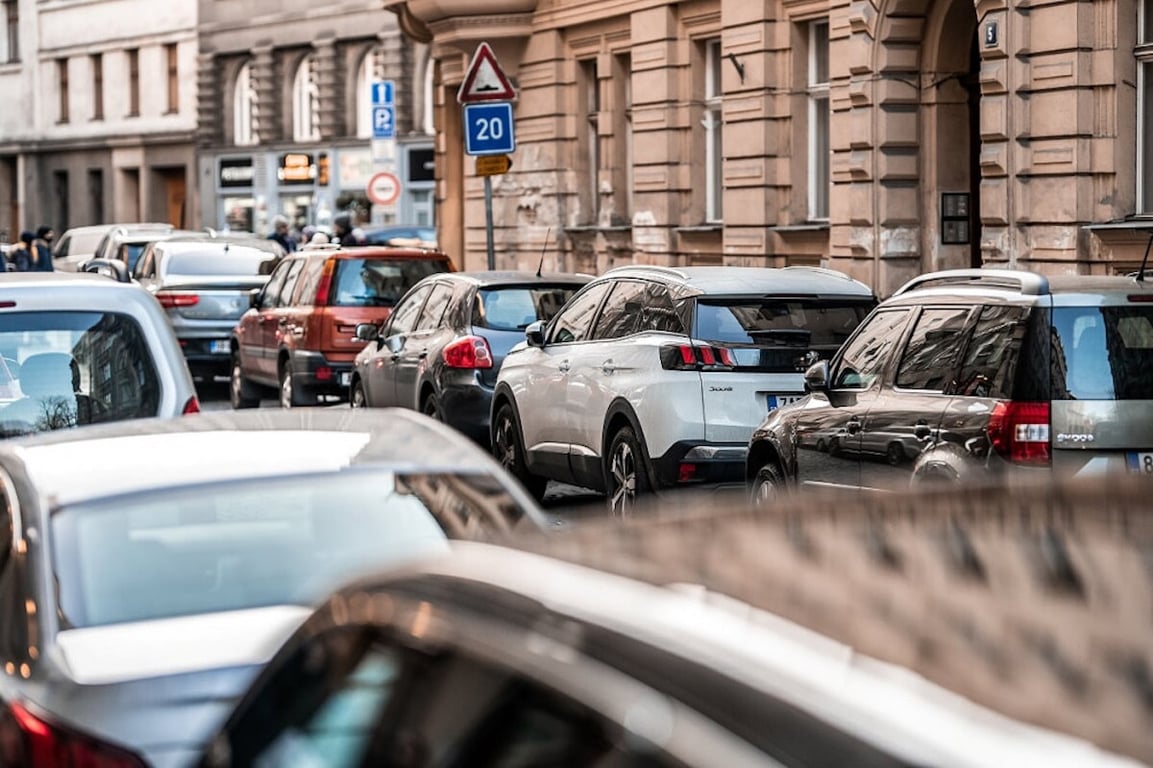 Vary nabídnou 90 parkovacích míst v lázeňské zóně k pronájmu formou licitace