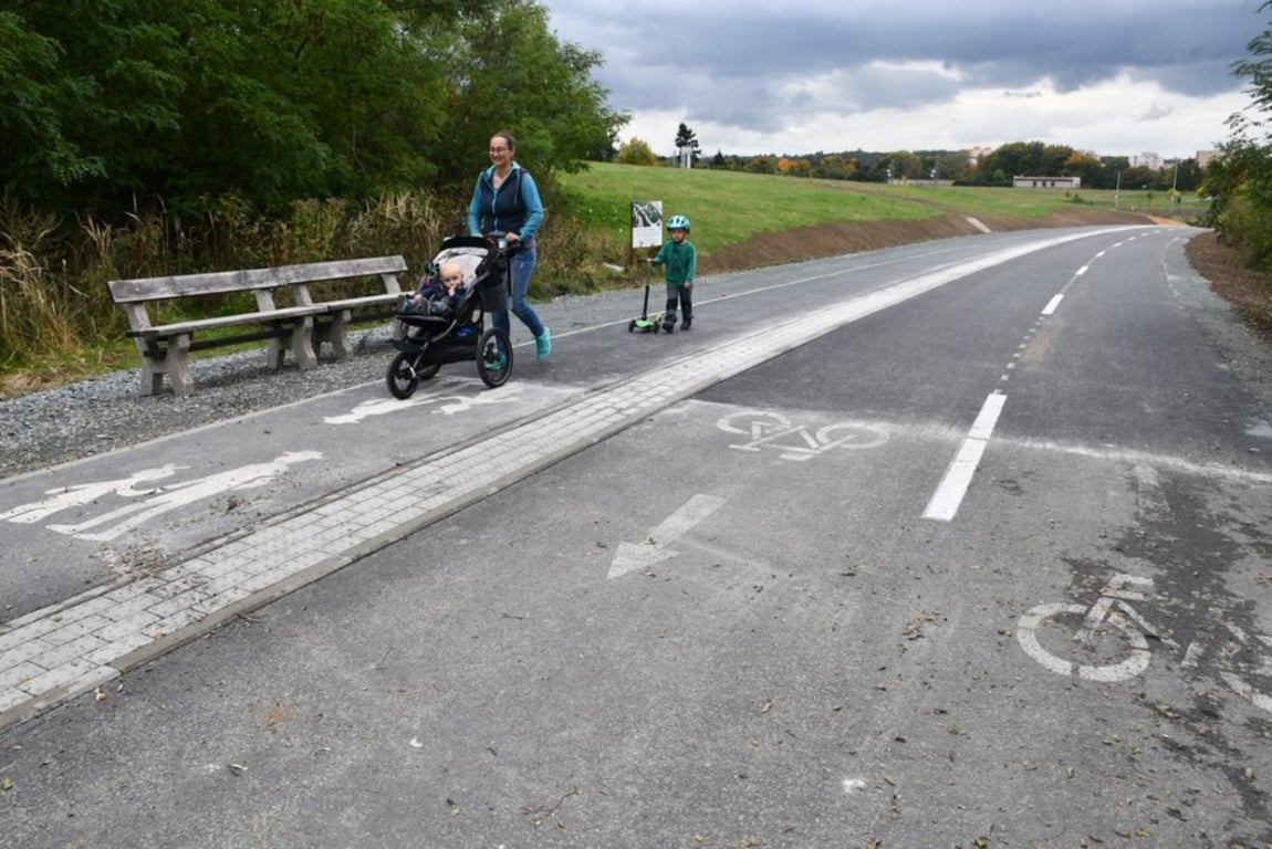 FOTO: Je hotovo. Plzeň dokončila poslední úsek železniční cyklostezky