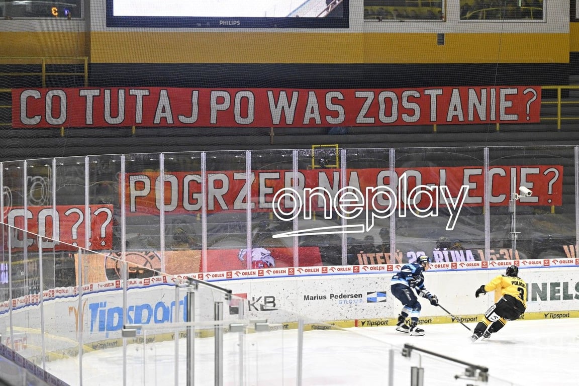 Litvínovští fanoušci vyhlásili stávku, třinecký Růžička dosáhl na další milník