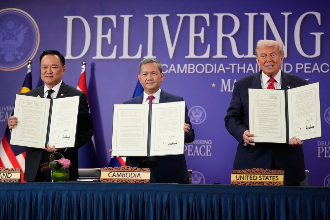 Trump-mírotvůrce. Premiéři znesvářených zemí podepsali dohodu o příměří