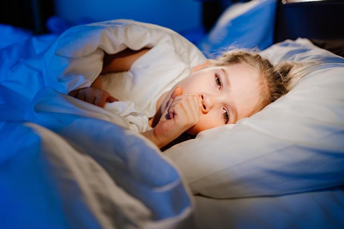 Kdy sirup spíš škodí: 5 nejčastějších chyb rodičů při léčbě dětského kašle