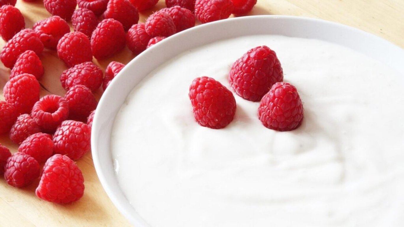 Jogurt: Zdravá klasika, kterou kazí přísady