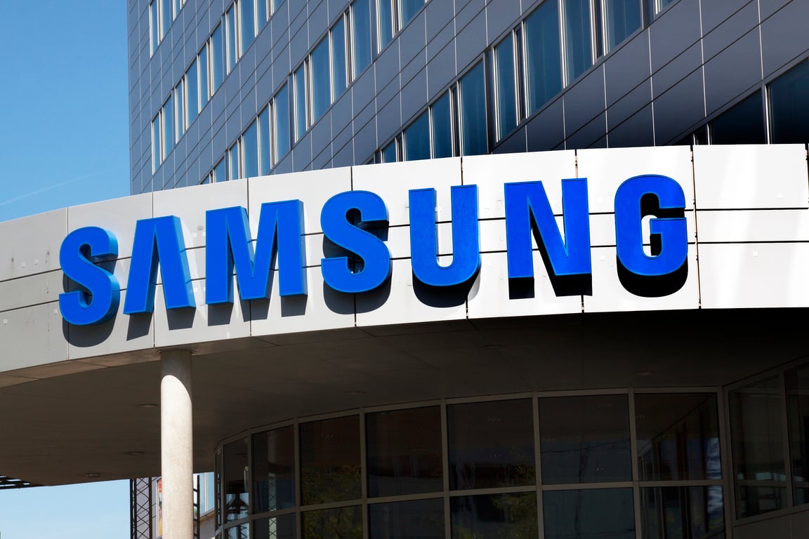 Samsung slaví: Prodeje televizorů a monitorů s OLED technologií trhají rekordy