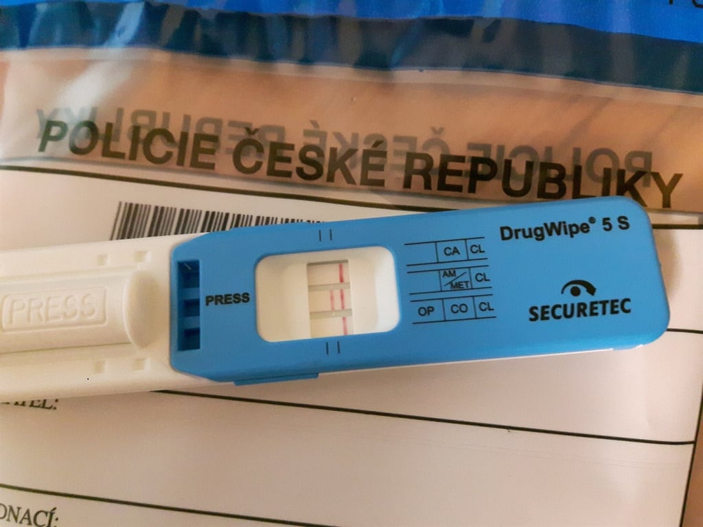 Dva dny a přes deset řidičů pod vlivem alkoholu, drog nebo se zákazem řízení