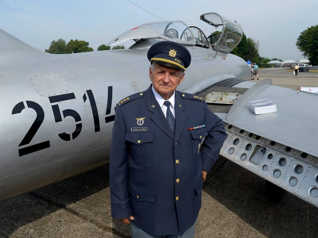 Oldřich Pelčák: Český kosmonaut z Kyjova byl vybrán pro let Sojuz 28. Nakonec místo něj letěl Remek