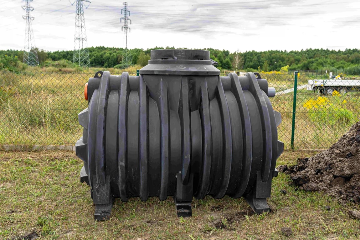 septik před instalací