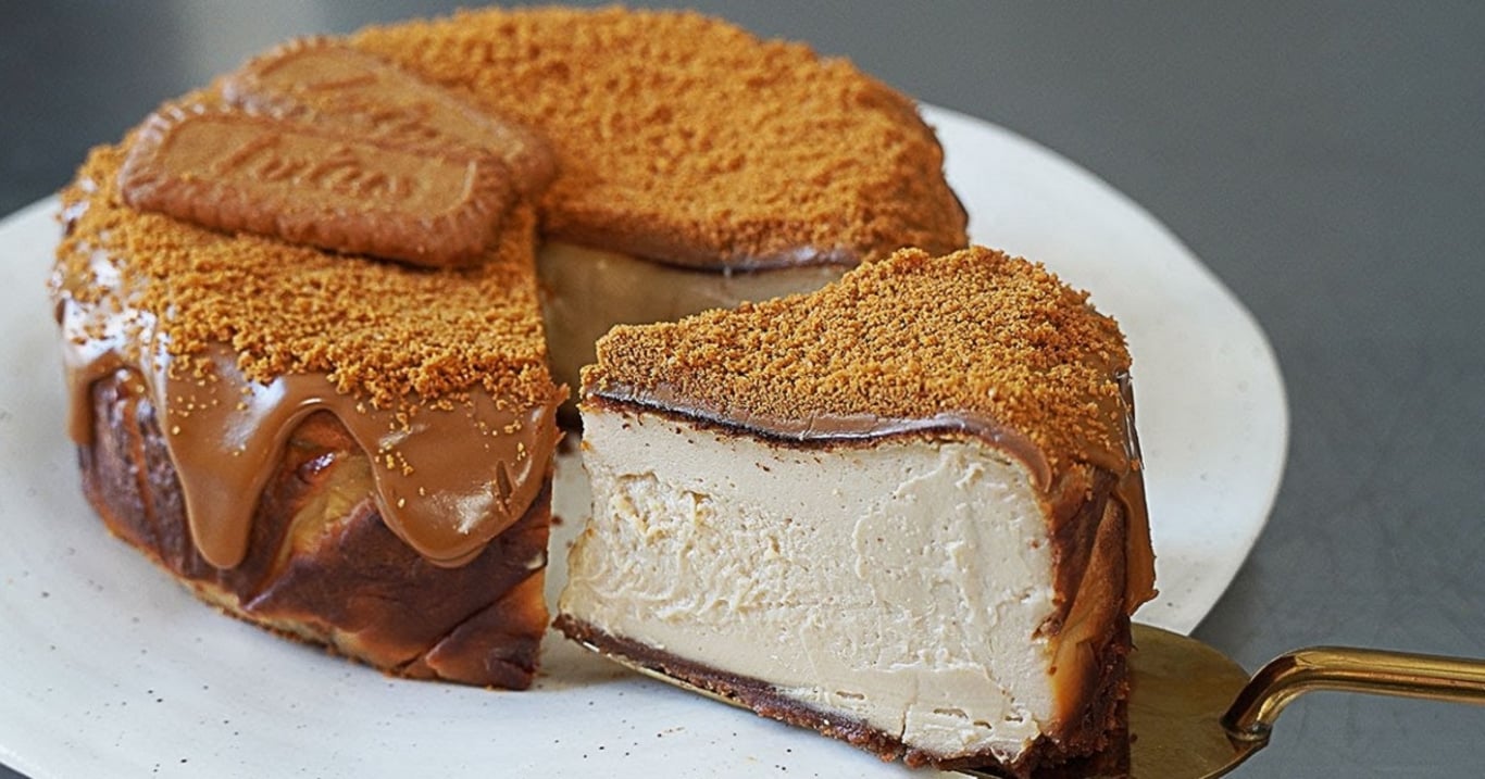 Manžel miluje Lotus sušenky tak jsem mu udělala tento cheesecake s karamelovým krémem – lepší dezert prý nikdy nejedl