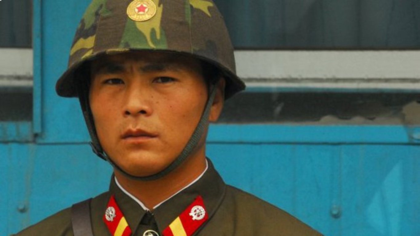 Ukrajinská rozvědka: Severní Korea posílá do Ruska víc než vojáky
