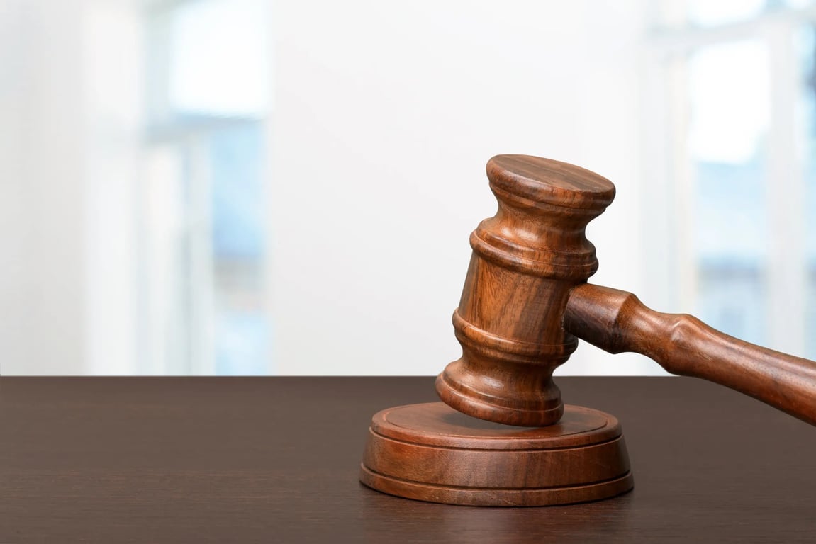 Muž i přes zákaz opakovaně kontaktoval bývalou partnerku. Hrozí mu vězení