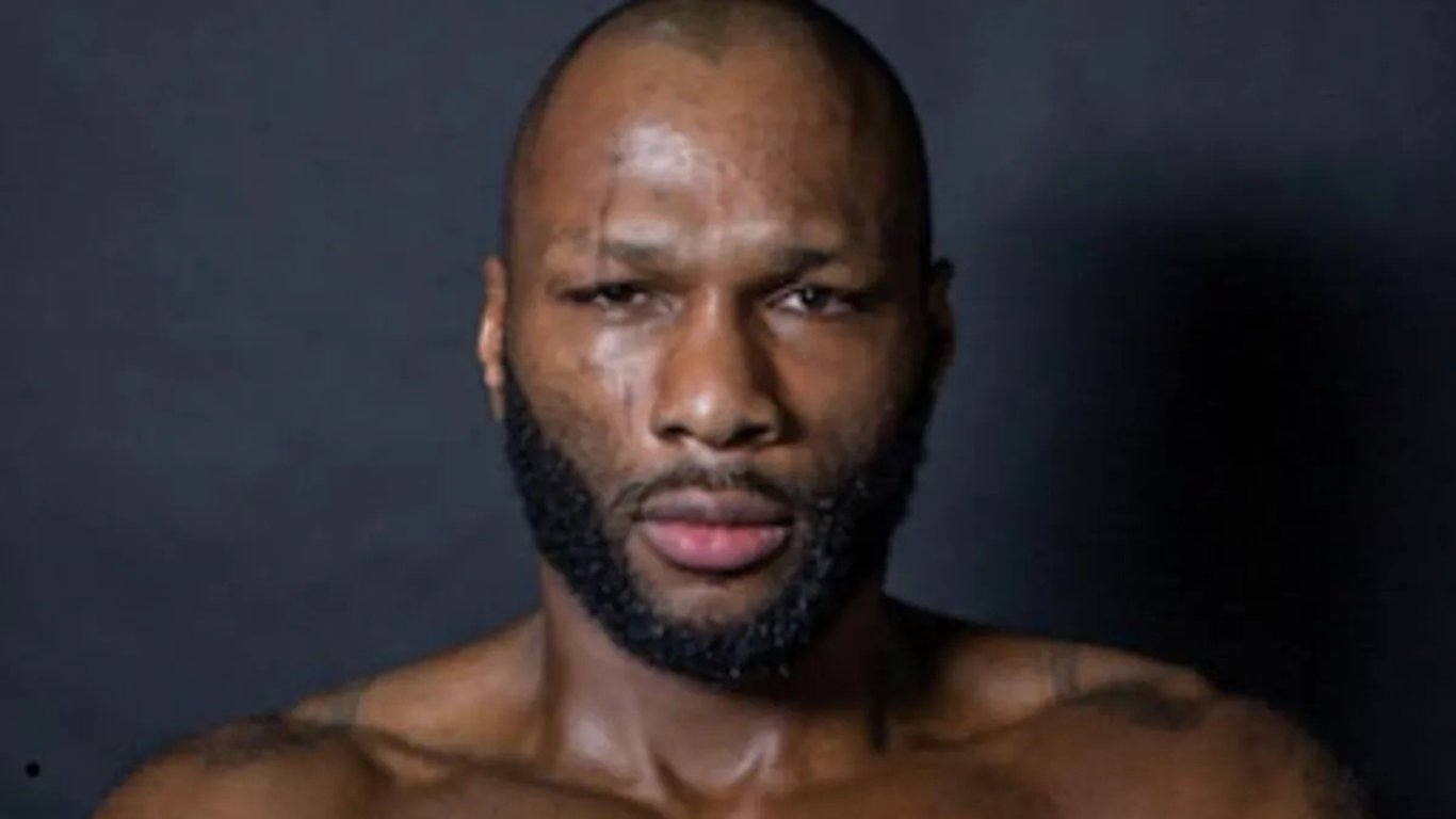 Pád legendy. Bývalý mistr světa v kickboxu odsouzen k 11 letům vězení
