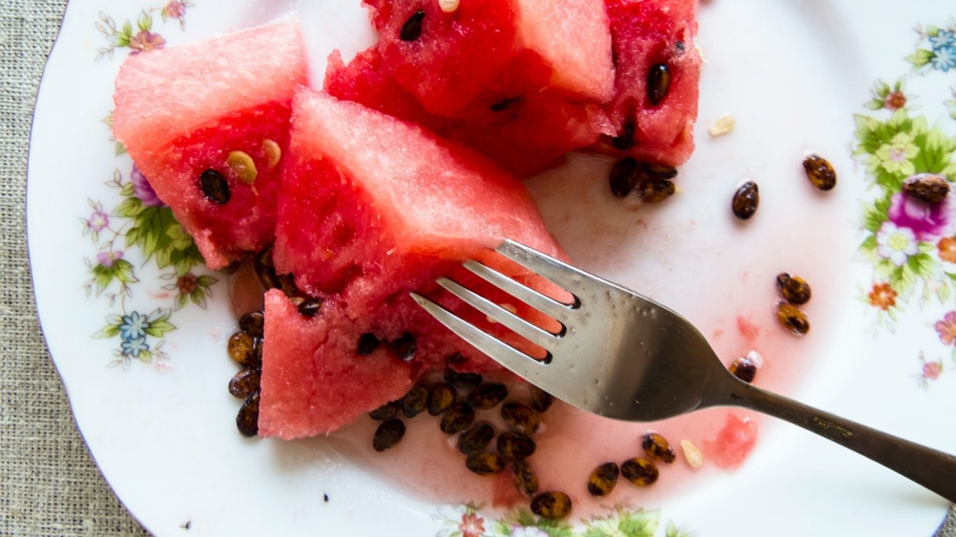 Co se stane, když spolknu semínka vodního melounu? Zjistěte, jaké mohou mít dopady na vaše zdraví