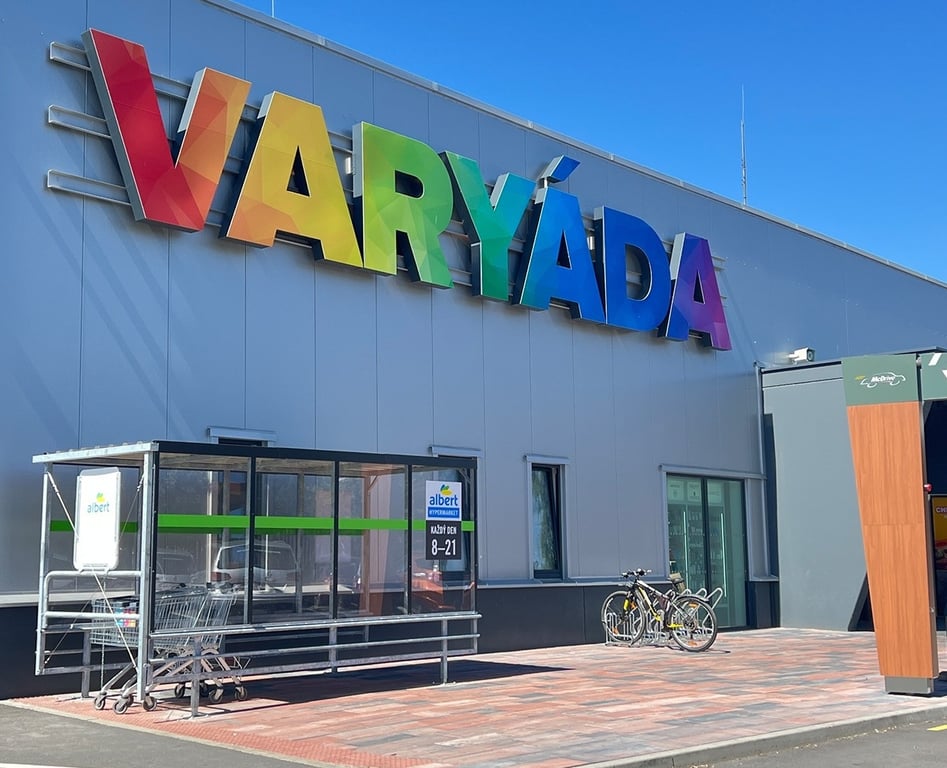 Karlovarské obchodní centrum Varyáda dokončilo modernizaci za miliardu