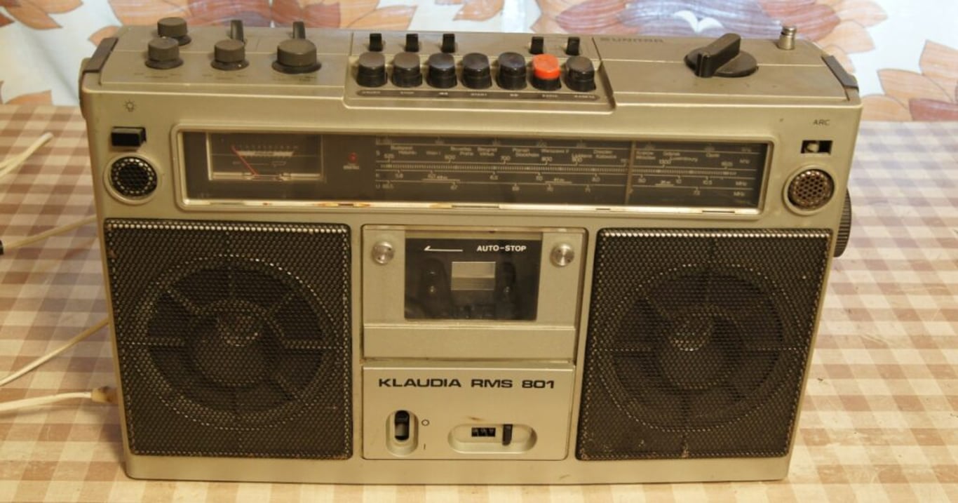 Retro kvíz: Pouze Češi s vynikající pamětí si vzpomenou na tyto hračky, pořady a výrazy z doby socialismu
