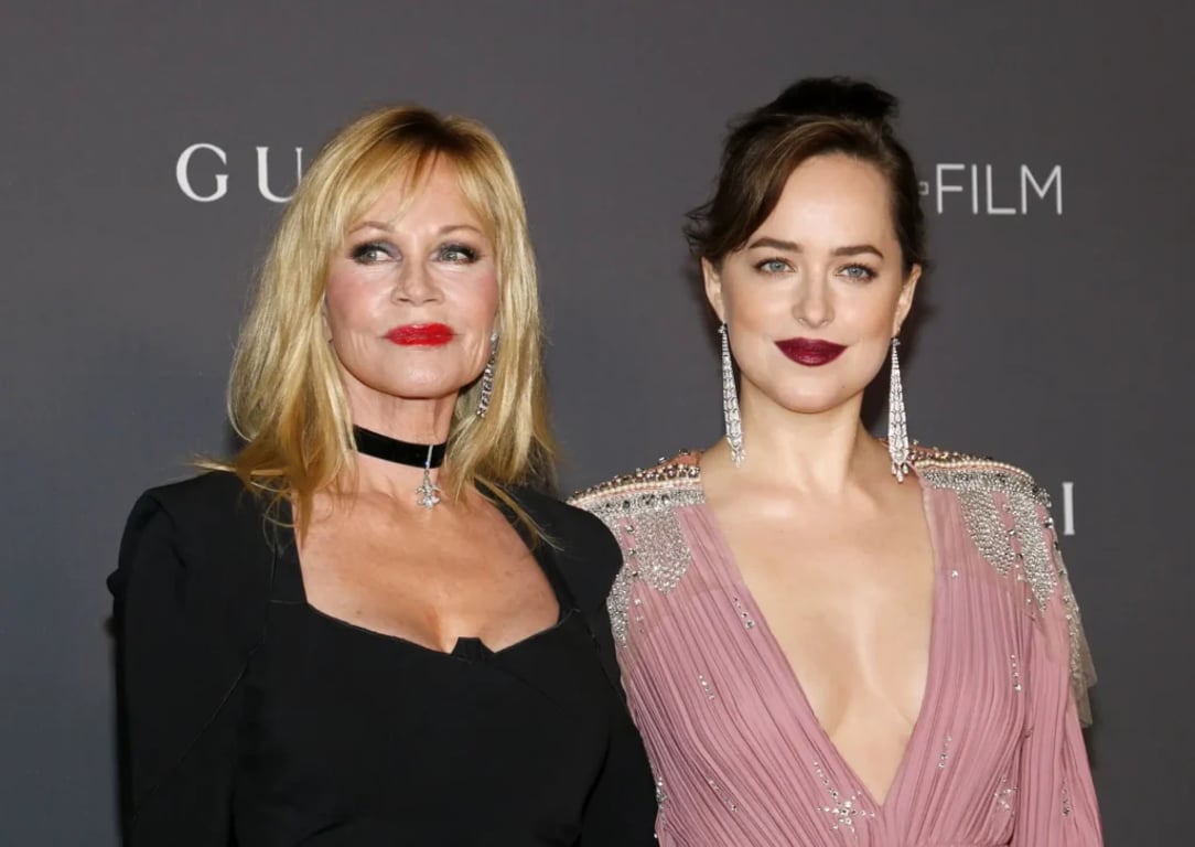 Melanie Griffith s Dakotou Johnson v roce 2017