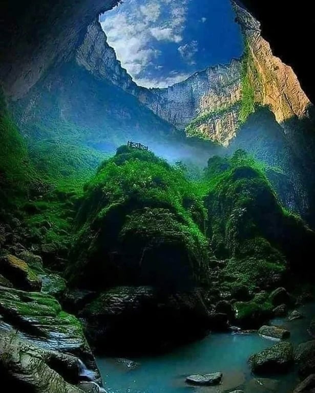 the-largest-and-deepest-sinkhole-in-the-world-is-xiaozhai-v0-rg7dhjrltoid1