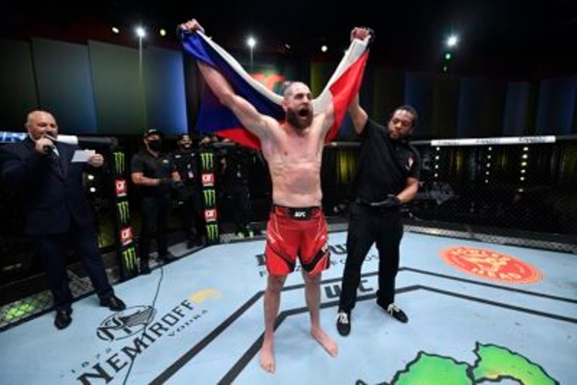 Jiří Procházka ostře reaguje na Magomeda Ankalaeva: Jediný podvodník je on!
