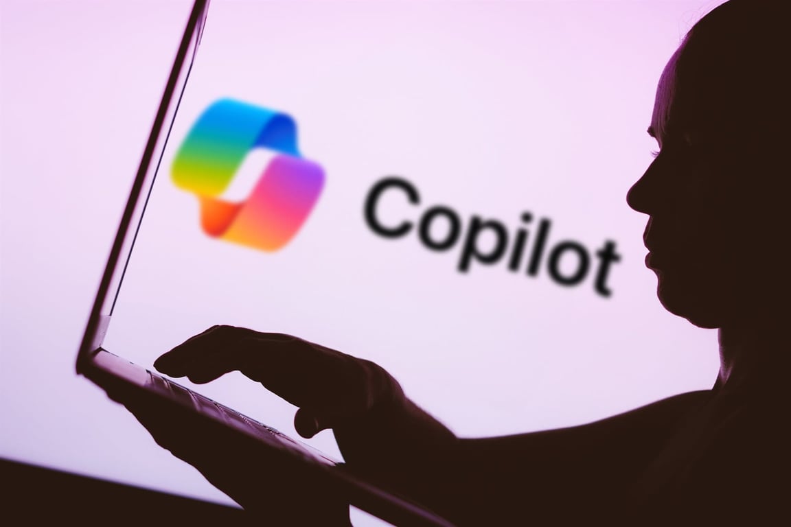 Microsoft zkouší něco, co zatím nikdo. AI bude mluvit jako váš kamarád