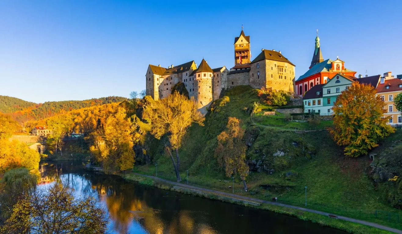 Hrad Loket