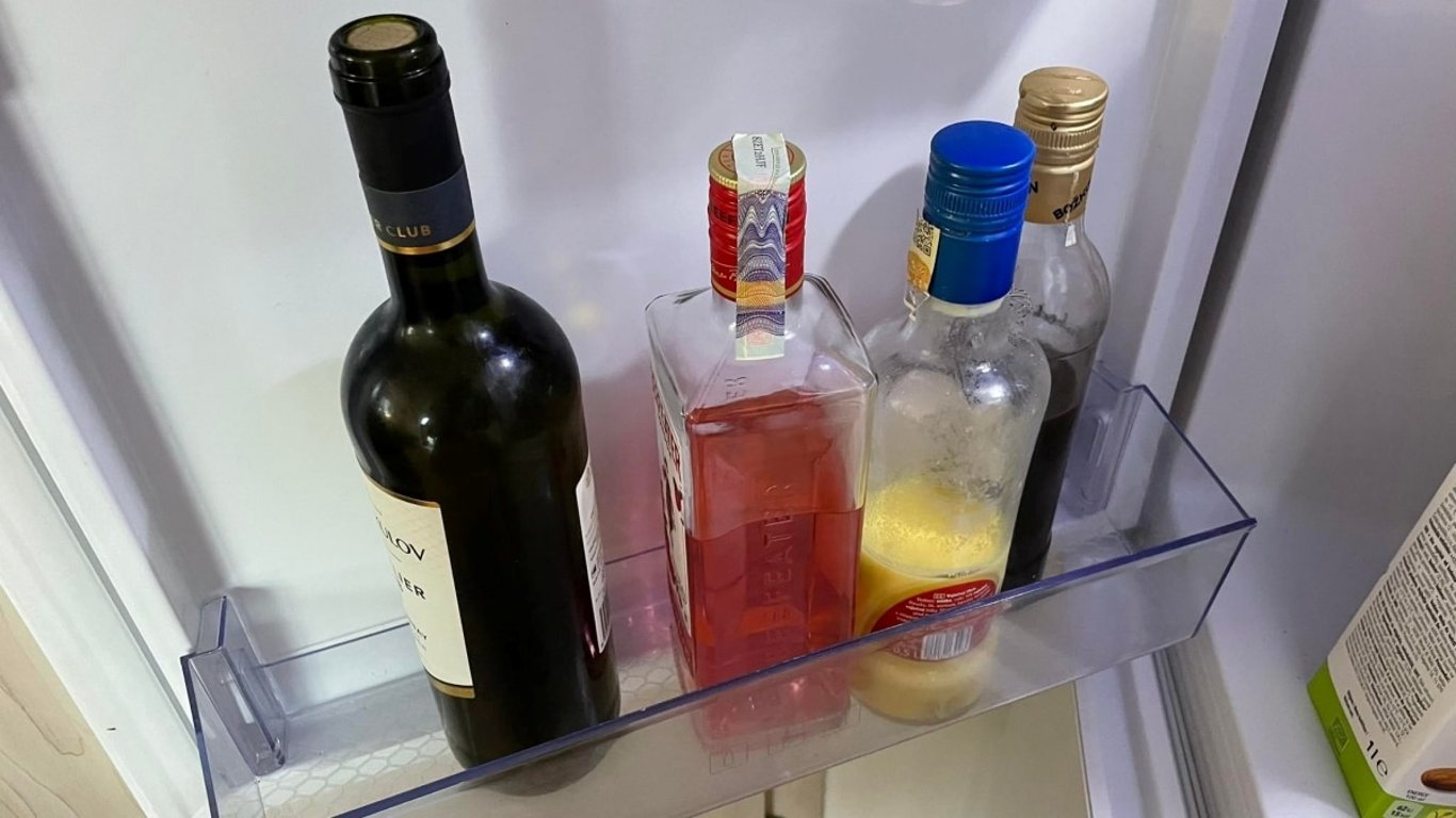 Láhev vína může chutnat jako čerstvá i po týdnech. Stačí dodržet specifický postup