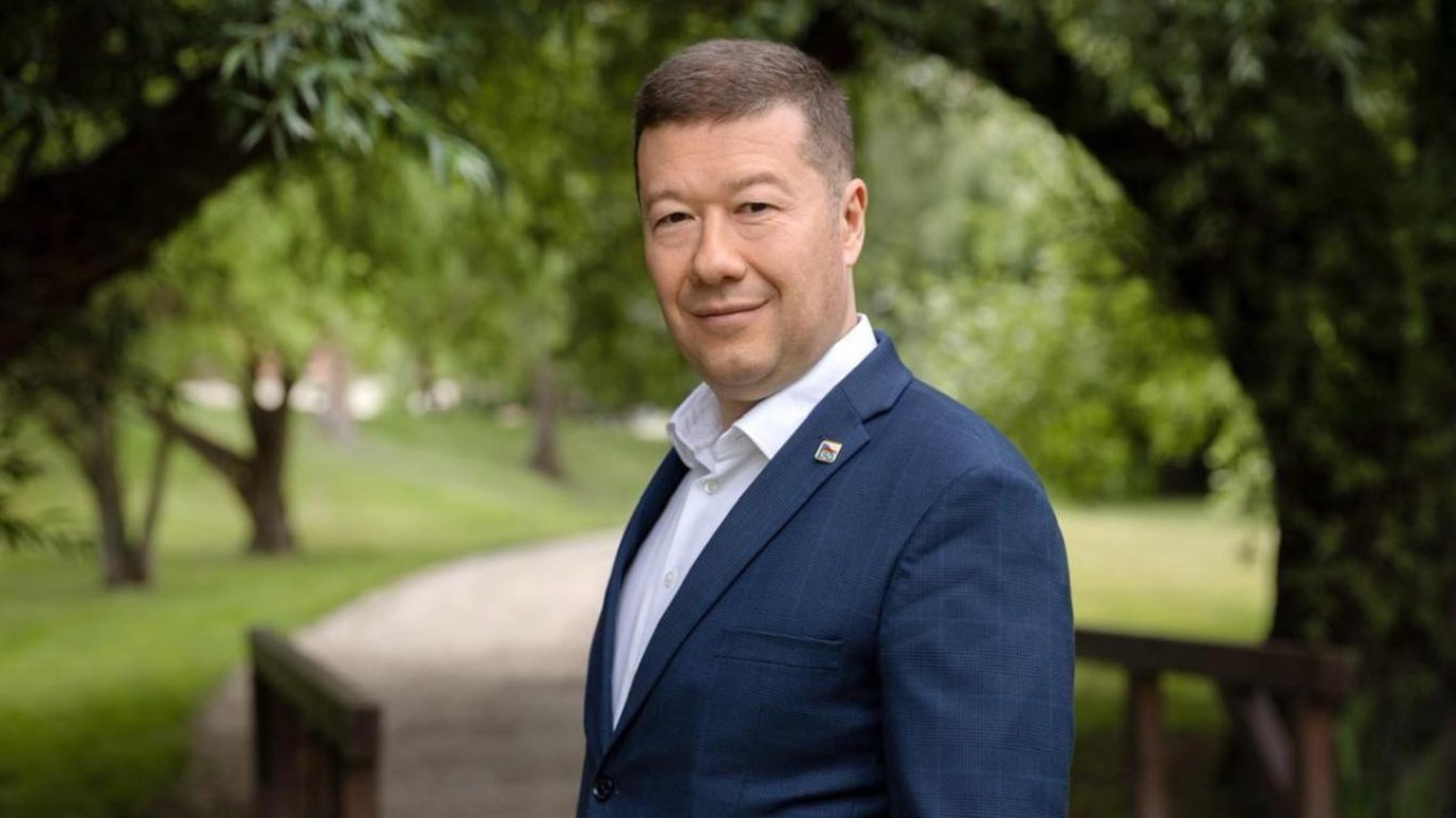 Nová Sněmovna se sejde 3. listopadu, předsedou může být Okamura