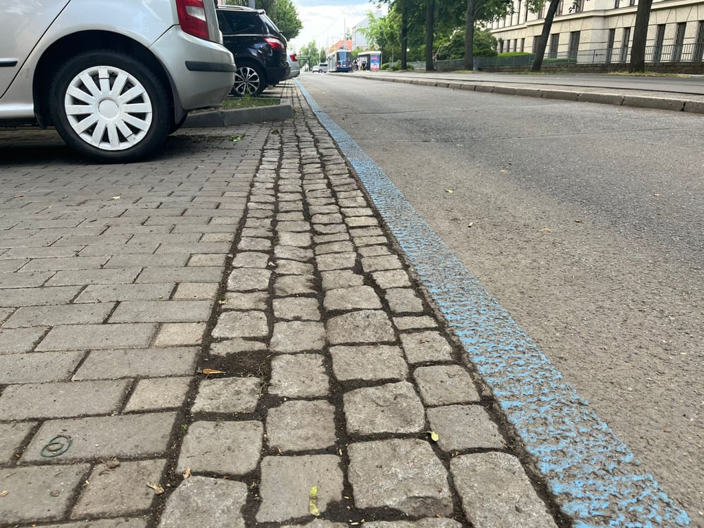 Za parkování v modrých zónách v Brně řidiči zaplatí už od nedělního odpoledne