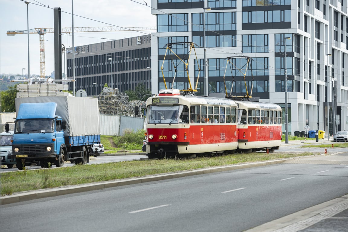 Ulicí Jana Želivského až do prosince nepojedou tramvaje, modernizují trať