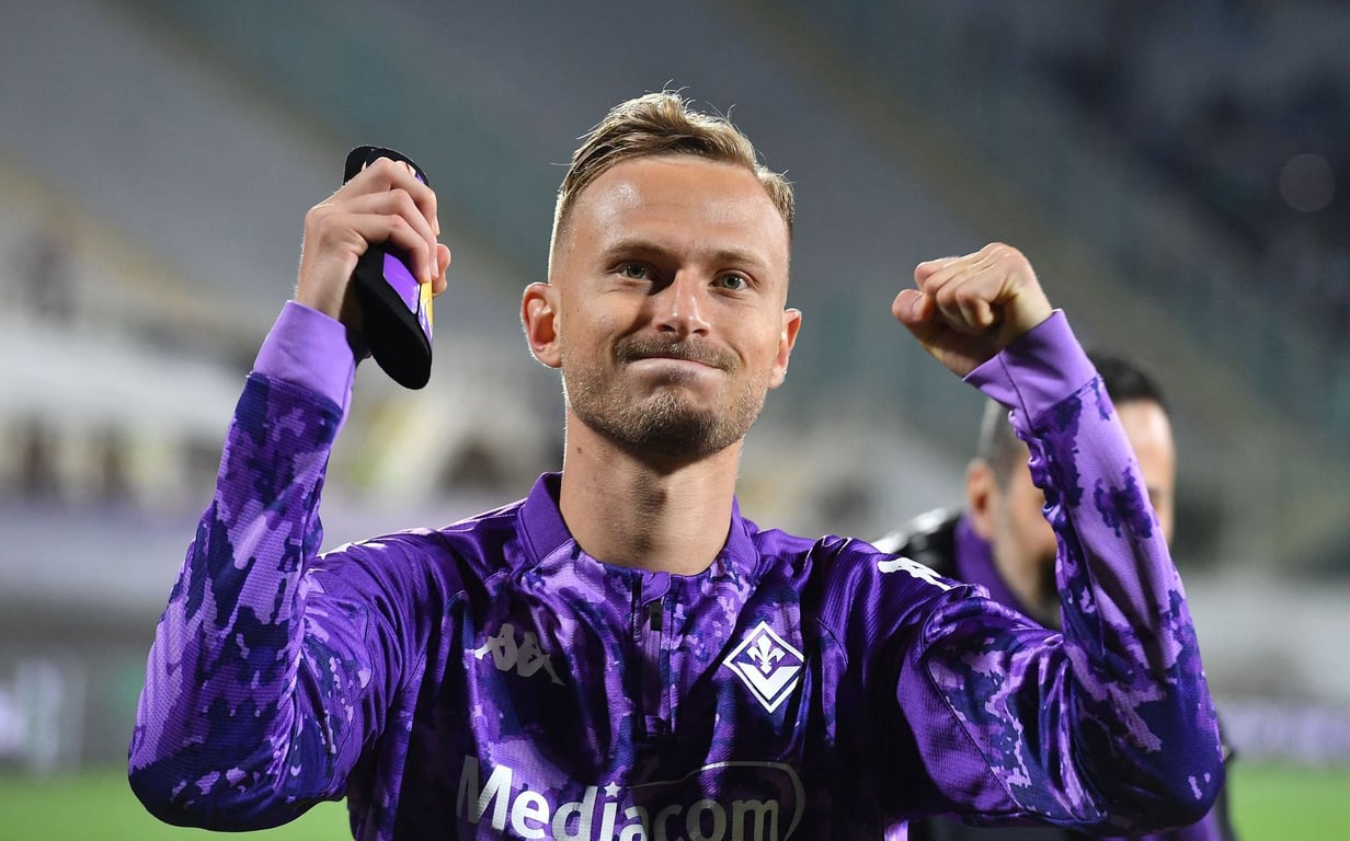 Horská dráha Baráka. Vypískali ho fanoušci, setřel kouč, teď slyšel chválu a ocenění