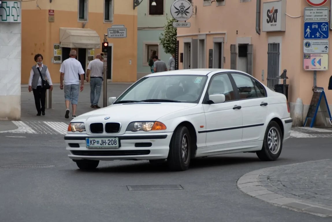 BMW E46