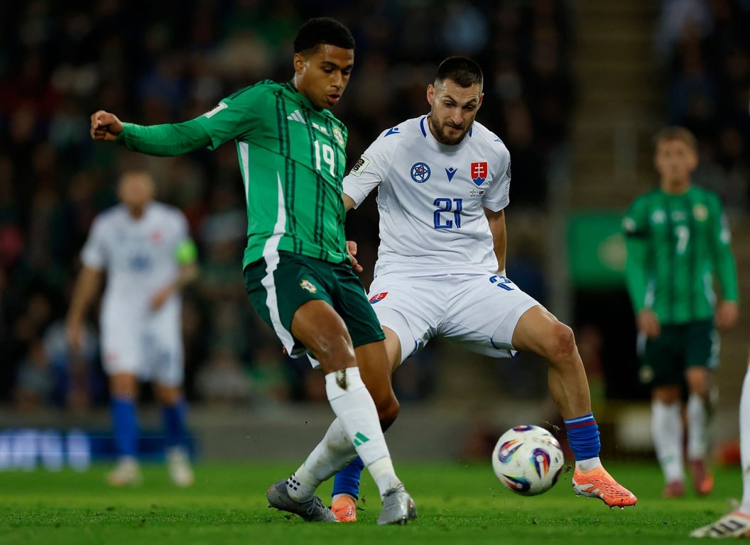Slováci si v Belfastu zkomplikovali postup, Ukrajina přestřílela Island