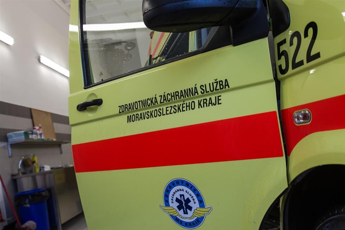 Série nehod na Frýdecko-Místecku se vyžádala tři zraněné